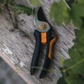 Dvoučepelové zahradní nůžky M Solid (P321)